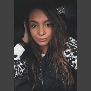 Meet your Posher, Leah